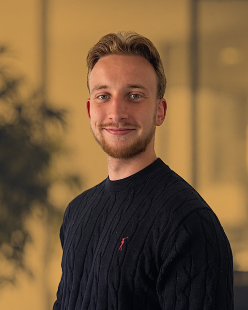 Simon Kempers, campagnespecialist bij lightr